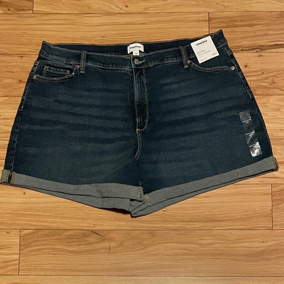 Sonoma Goods For Life Pants - Plus Size Sonoma Curvy Mid-Rise Denim Blue Cuff Shorts Medium Dark Wash 16W NEW